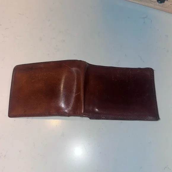 Vera Pelle Men’s  Brown Leather Bi-Fold Wallet - Picture 8 of 16